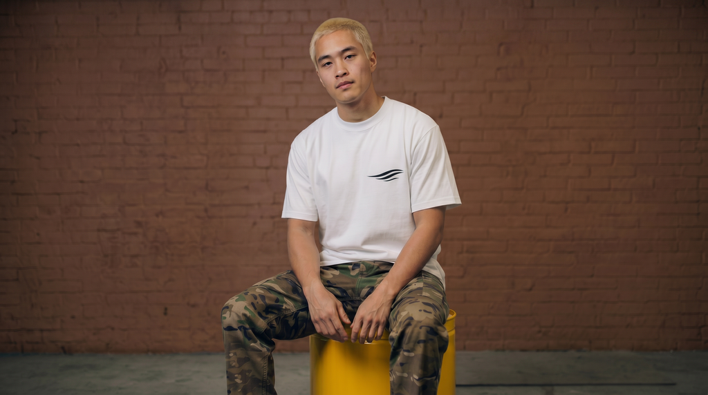 Waves 90's Tee